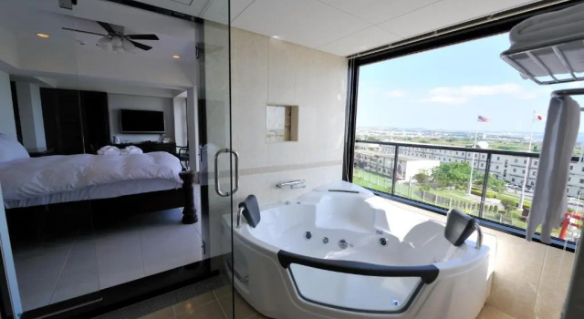 Двухместный номер Standard Royal Hotel