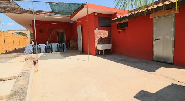 2 Bedrooms Cottage Residence Blues