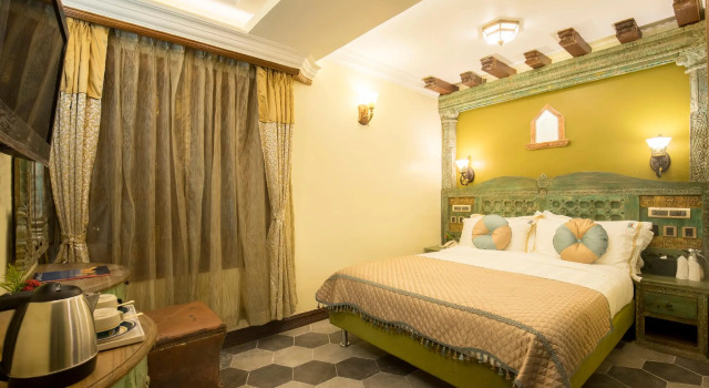 Полулюкс Heritage Hotel Suites and Spa