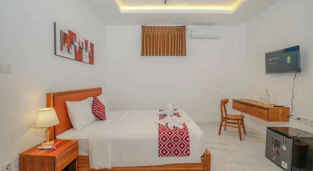 Okas Guesthouse 2 Canggu x Batu Bolong, Prenota Affittacamere Canggu Badung