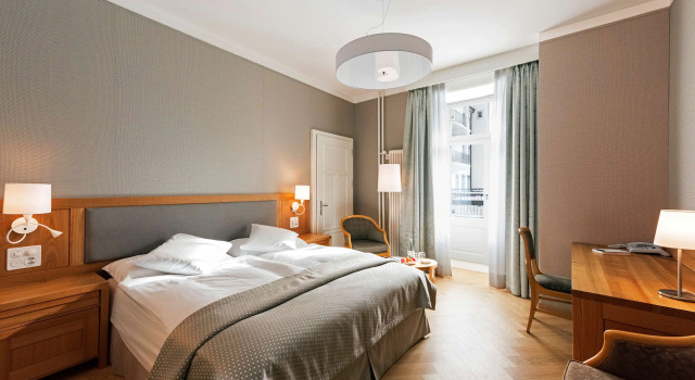 Hotel Waldhaus, Book Hotel Hoteller i Bregaglia Valley med parkering, Parkering