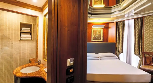 Standard Triple room Hotel Valadier
