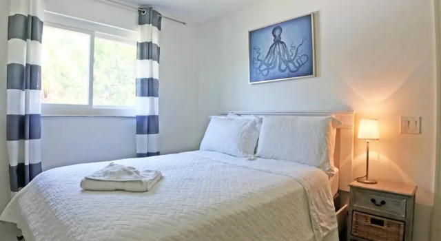 Shell Beach - The Treehouse 210, Забронировать Отель Сарасота Sarasota Area, рядом с Shell Beach