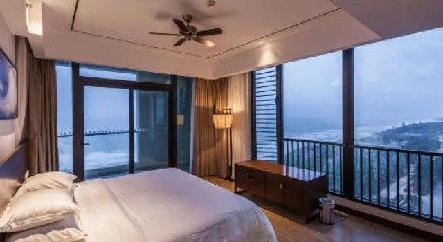 Люкс Superior Taoji Seaview Hotel