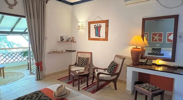 Номер Superior Pinewood Beach Resort and Spa