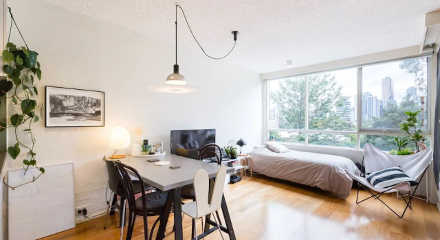 ISAAC, 1BDR South Melbourne Apartment, Забронировать Апартаменты/квартира Южный Мельбурн Мельбурн, рядом с Holmesglen Institute City Campus