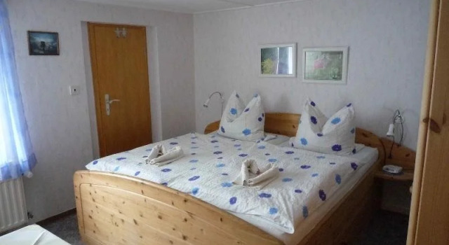 Pension Hellwig Eches, Забронировать Отель  