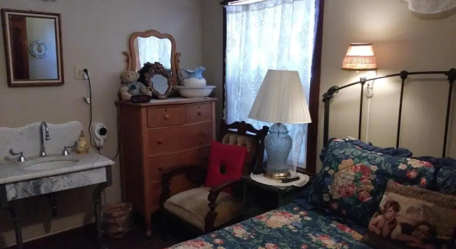 Двухместный номер Standard The Victorian Gold Bed and Breakfast