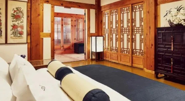 Люкс Royal Hanok Stay Namwonyechon