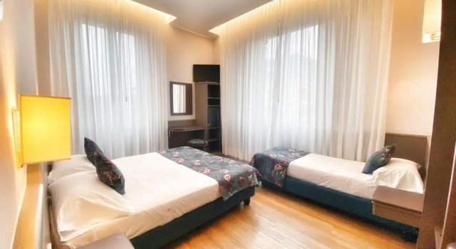 Трёхместный номер Mokinba Hotels Montebianco