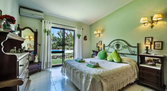 Villa Bárbara by GalanteVasques, Rezerwuj Willa Hotele w Algarve z parkingiem, Parking