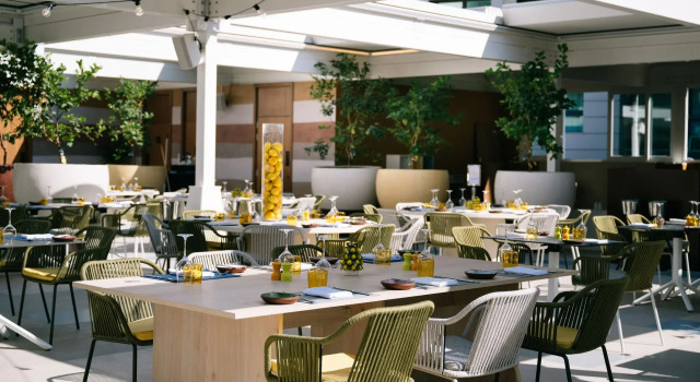 voco Malta by IHG, Забронировать Отель Отели Сент-Джулианс 5 звезд, 5*