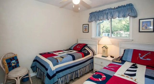NEWMANS BEACHVIEW home, Prenota Casa vacanze Hotel a Georgia con piscina, Piscina