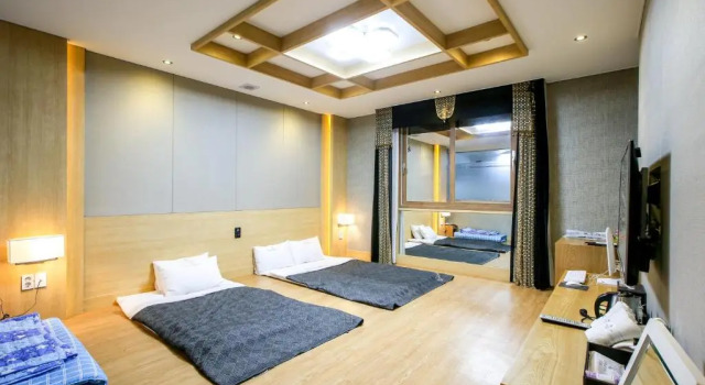 Семейный номер Standard Shell Stone Yeosu