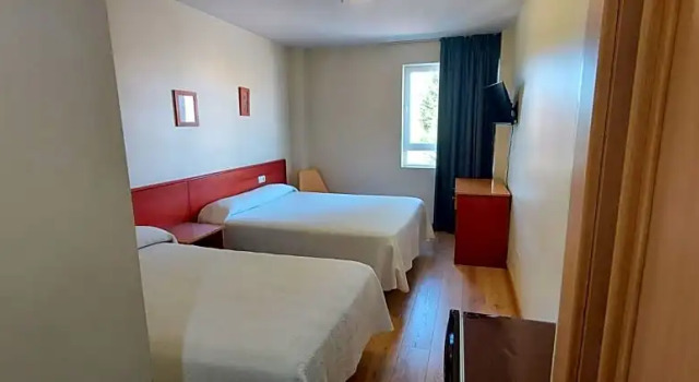 Hotel Ruta del Duero, Забронировать Отель Отели Valladolid Province 3 звезды, 3*
