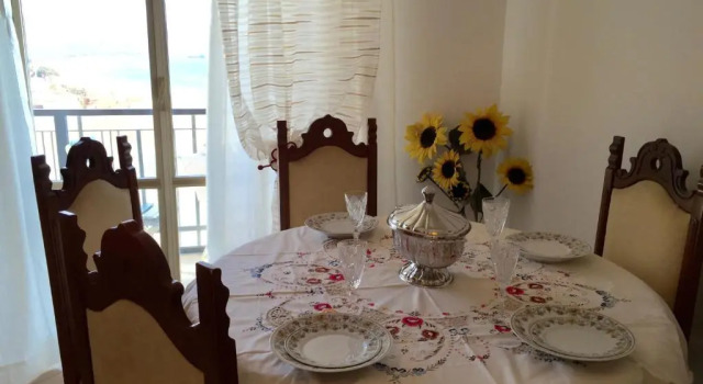 Silvinia Apartament, Забронировать Апартаменты/квартира Апартаменты Фоллоника, Апартаменты/квартира