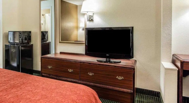 Номер Standard Quality Inn & Suites Stockbridge Atlanta South I-75