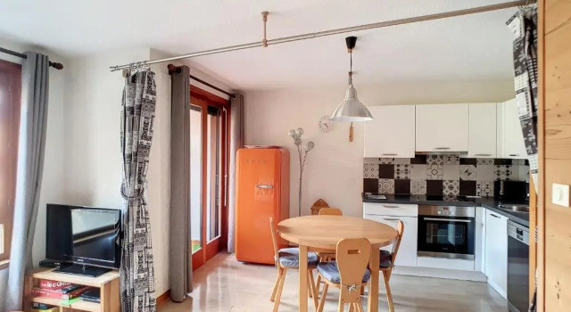 LOCATION APPARTEMENT AVEC ACCES PISCINE - WIFI- CENTRE SAINT JEAN D'AULPS STATION - 5 Personnes - DAILLE 16
