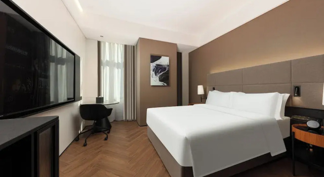 Номер Business SHENZHENWANXIANGQINGHUAJIUDIAN