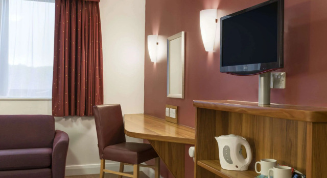Days Inn by Wyndham Corley NEC M6, Забронировать Отель Отели Англии 3 звезды, 3*