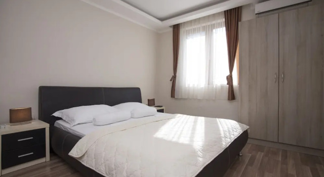 Студия Standard Helena Apartments