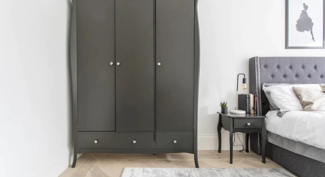 London Apartment- 4 Bedrooms-garden and Parking, Varaa Huoneisto Asunnot kohteessa Merseyside, Huoneisto