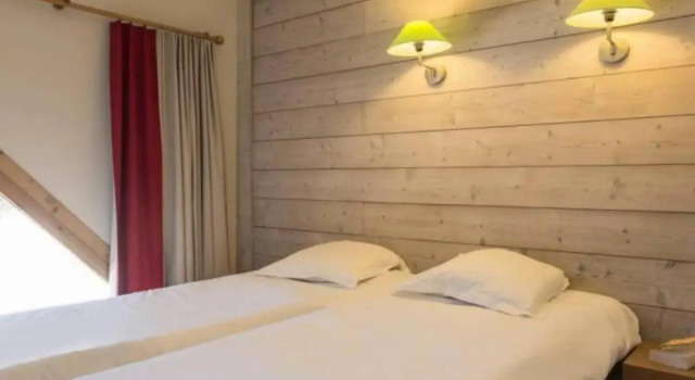 Pierre & Vacances Residence Le Christiana, Prenota Hotel Hotel a Alvernia con parcheggio, Parcheggio