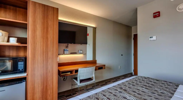 Двухместный номер Business Microtel Inn & Suites by Wyndham Niagara Falls
