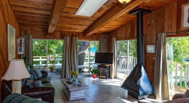 Riverfront Treetop Bungalow, Buchen Sie Hotel Homosassa Florida
