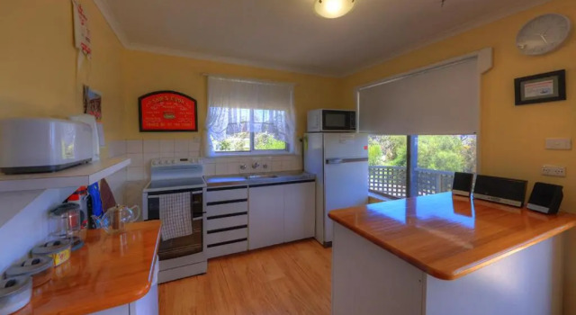 Коттедж Sommers Bay Beach House