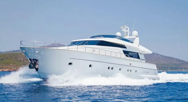 Yacht San Lorenzo 22, Забронировать Отель Специя Итальянская Ривьера, рядом с Порт Ла Специи