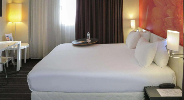 Четырёхместный люкс Standard ibis Styles Bordeaux Centre Mériadeck