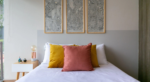 Artsy, Hi-Tech Condo in the Heart of Roma