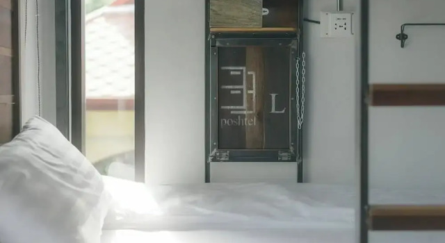Кровать в общем номере с балконом 33 Poshtel