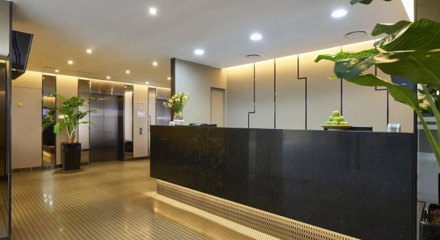 Hotel 81 Gold