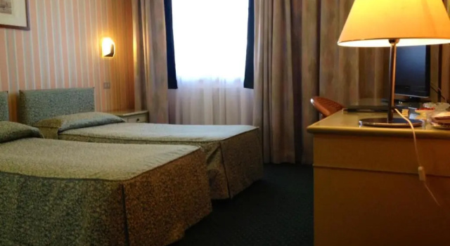 Standard Twin room Hotel Daniel