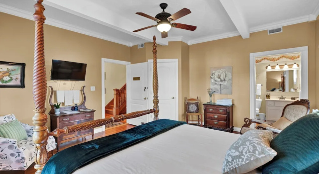 Номер Deluxe Hill House Bed and Breakfast