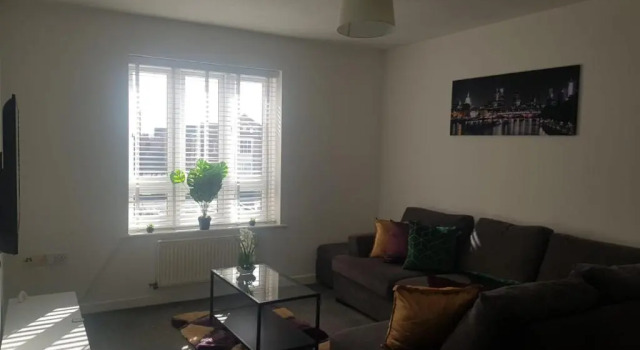 Апартаменты Cherry Tree, Centrally Located Warrington Town Centre