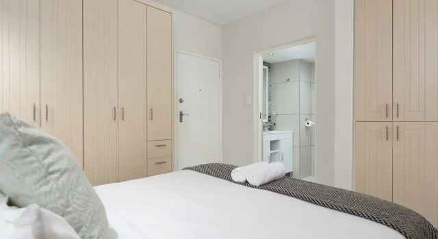 Montclair 60B, Забронировать Отель Отели Cape Peninsula с парковкой, Парковка