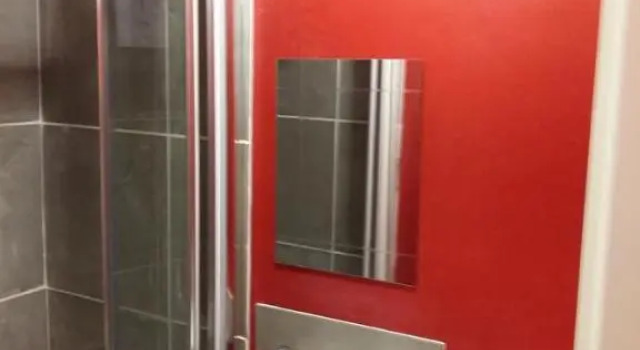 Номер Standard St Georges Hotel