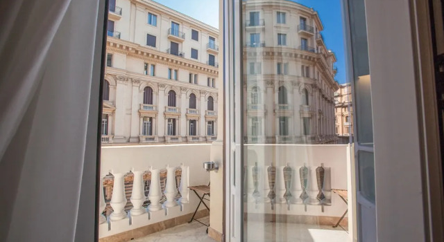 Dimora Sanfelice in the Heart of Naples