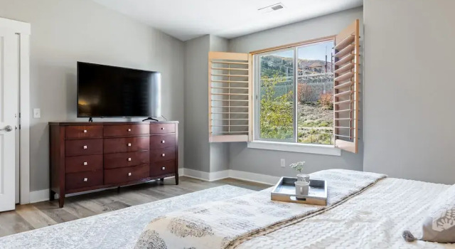 Bear Hollow Heaven Private Hot Tub 4 Bedroom Luxury Condo, Varaa Lomakoti Park City 