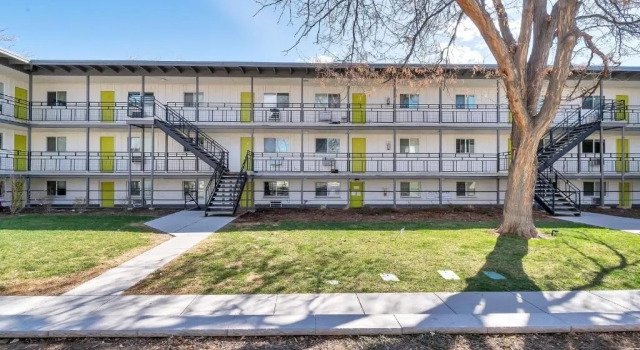 Large Apartments in LAKEWOOD - SK, Book Lejlighed Lakewood Colorado