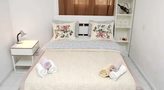 Апартаменты Comfort c 1 комнатой с балконом и рядом с пляжем Elena Apartments