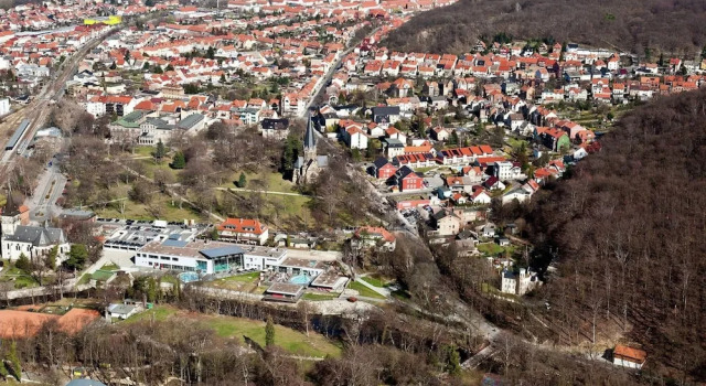 Апартаменты Modernes Ferienhaus in der Nähe des Waldes in Thale