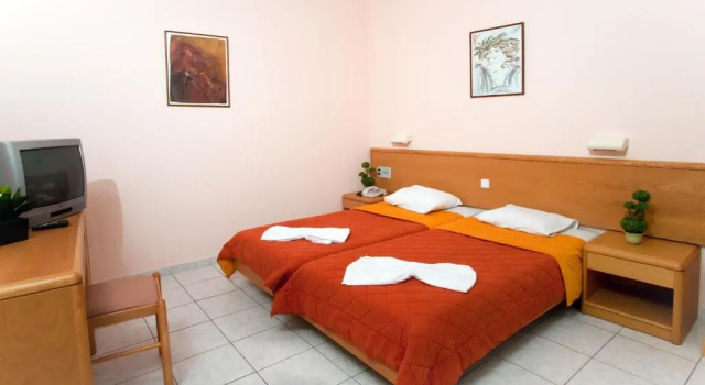 Студия Poseidonia Apartments