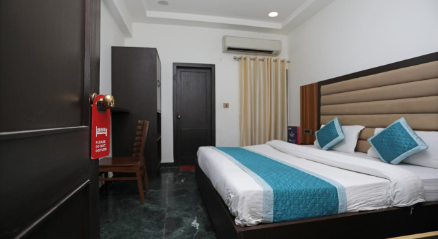 Sara Residency