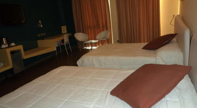 Четырёхместный номер Standard ibis Styles Catania Acireale