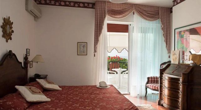 Трёхместный номер Standard с видом на море Agora Park Hotel
