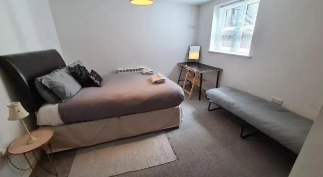 Holiday Maisonette, 13 mins walk to Beach,Sleeps 4, Забронировать Отель Борнмут Дорсет, рядом с Парк Мейрик